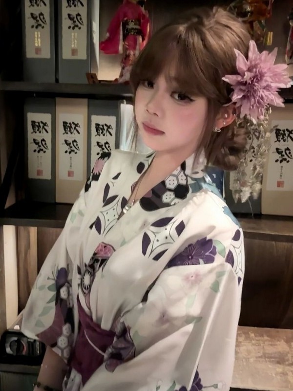 Traditional Purple Kimono Bath - Japanese Women Formal Wear recension och pris